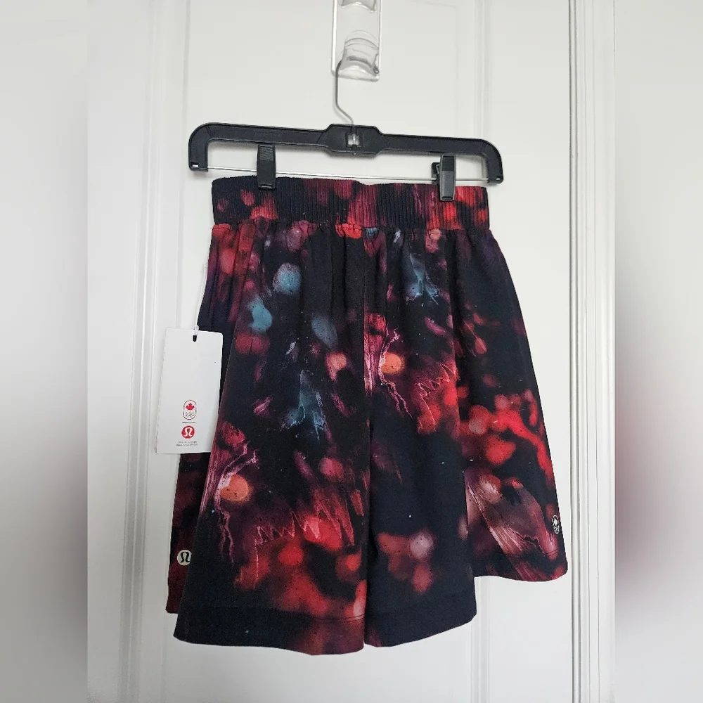 NWT RARE Lululemon Team Canada Swift High-Rise Short 6.5